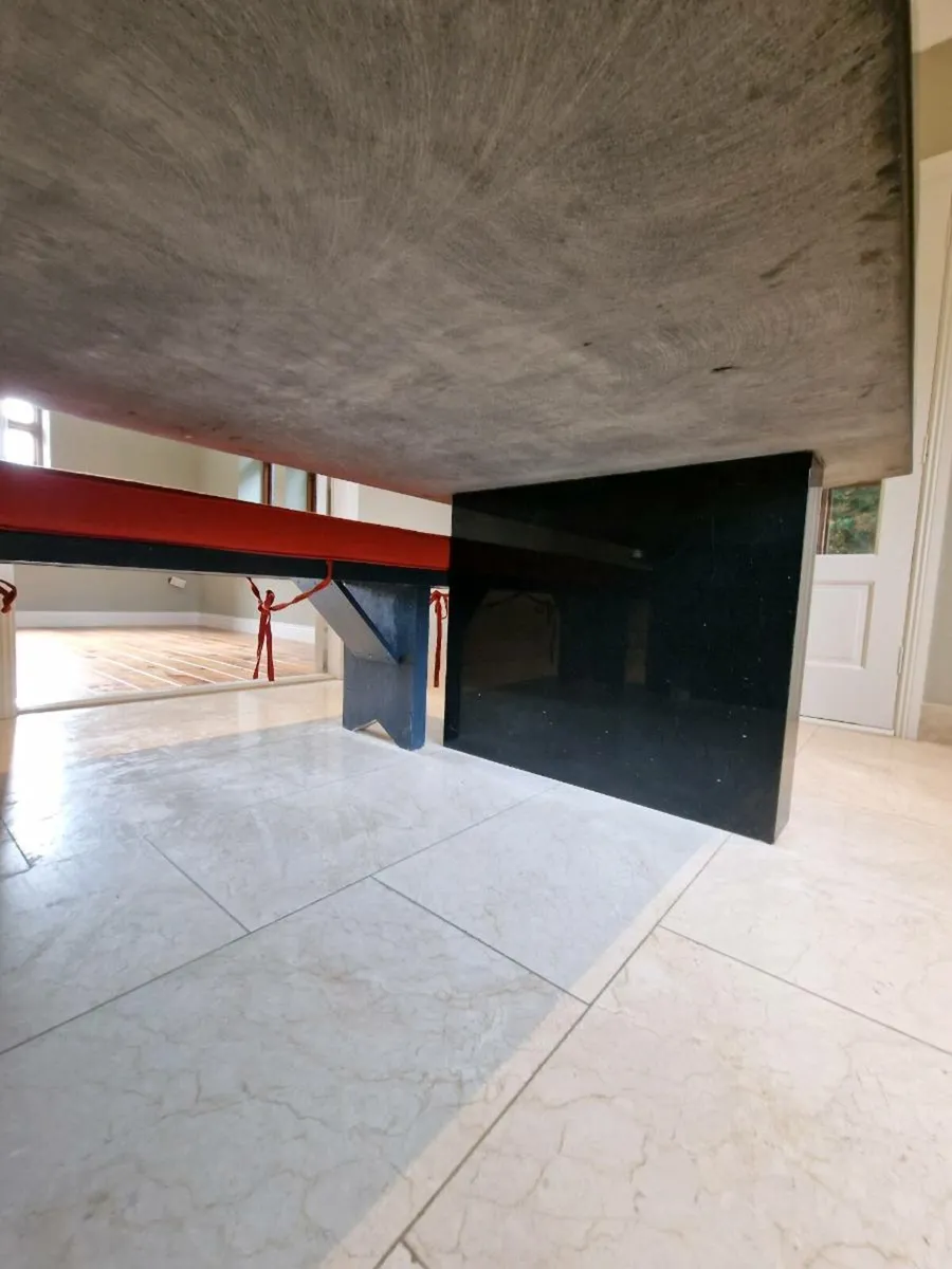 Granite Dining Table - Image 2