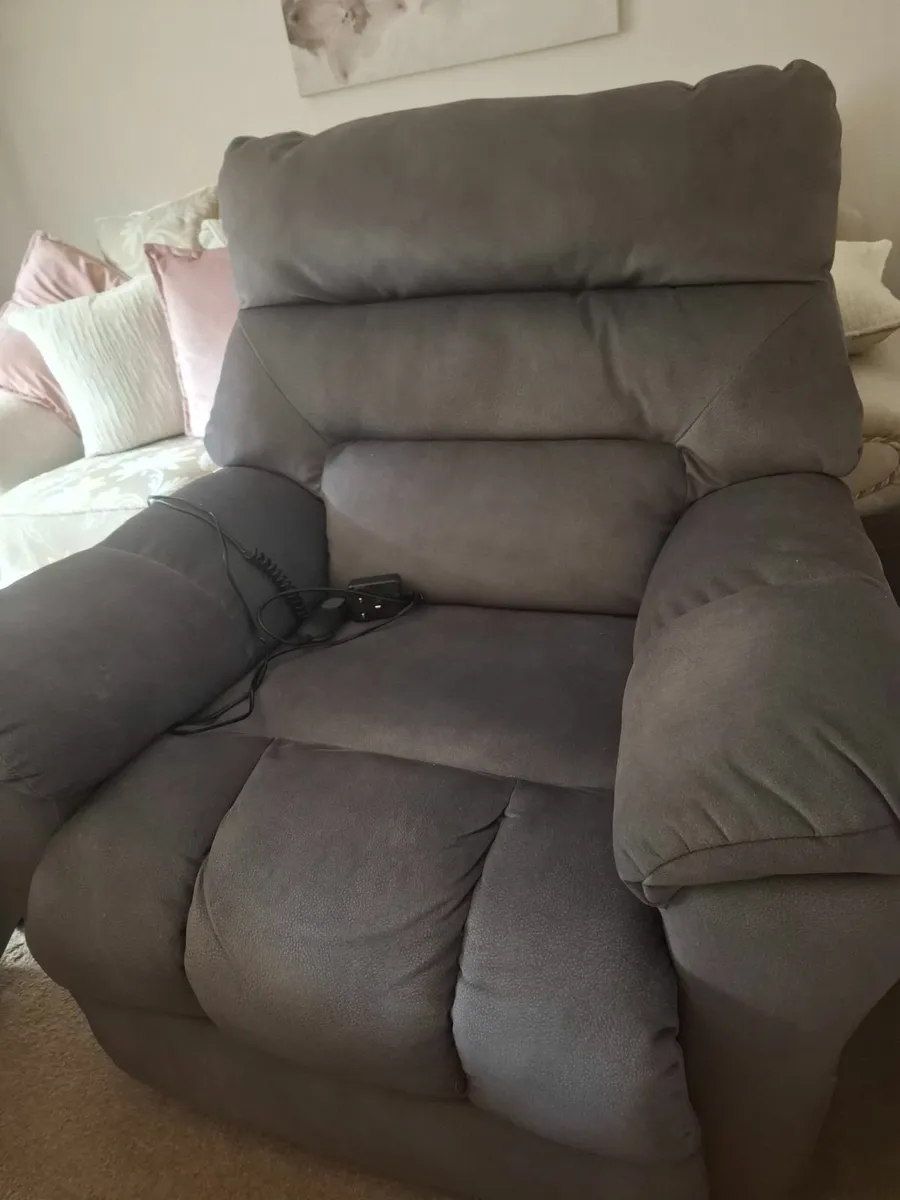 Chair - Image 2