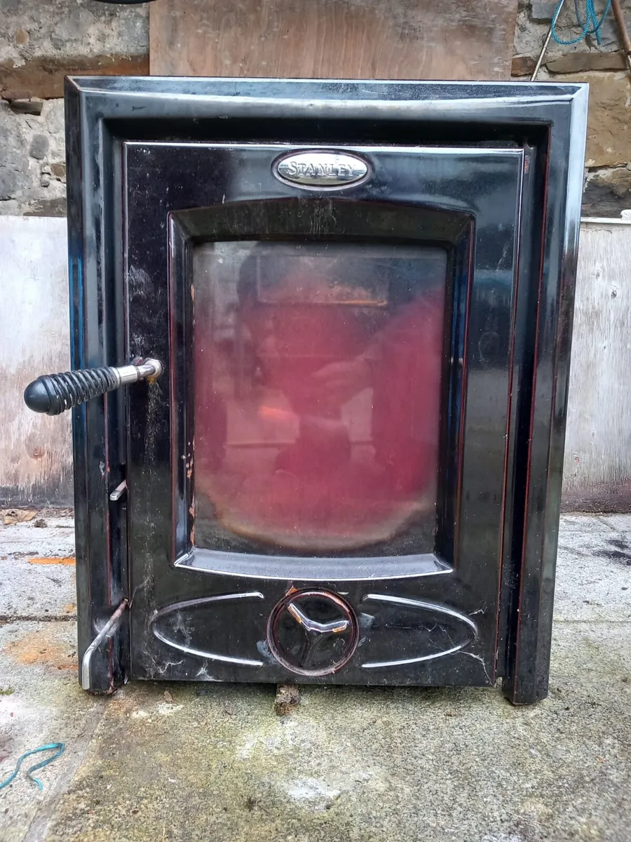 Inset stove - Image 1