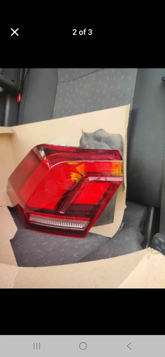 222 VW Tiguan passenger side tail lamp - Image 2