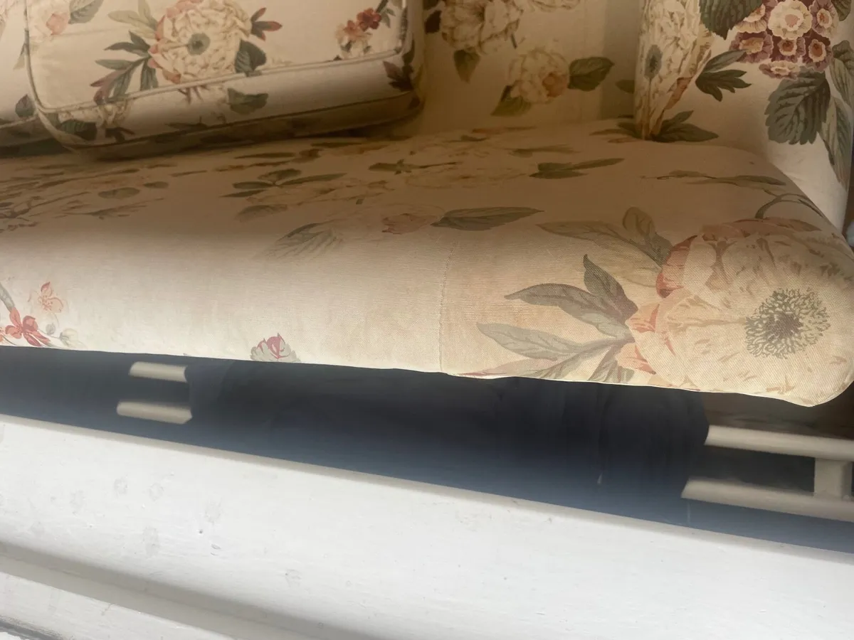 Couch - Image 1