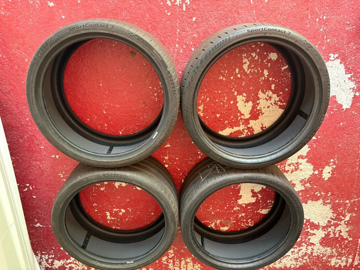 RS6 TYRES 🛞 22ich - Image 1