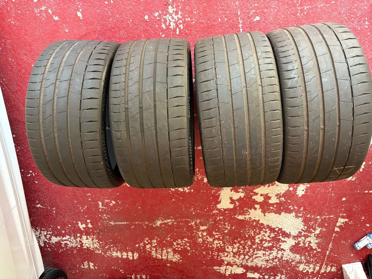 RS6 TYRES 🛞 22ich - Image 4