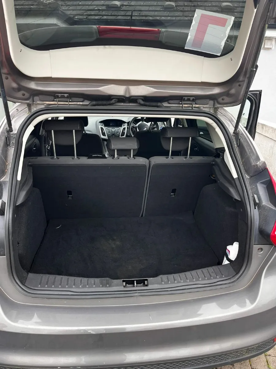Ford Focus 2012 - Image 3