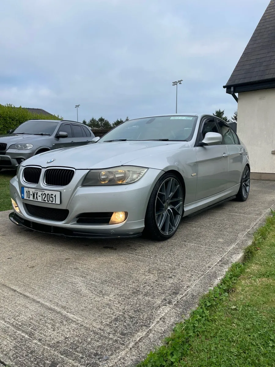BMW 320D LCI - Image 2