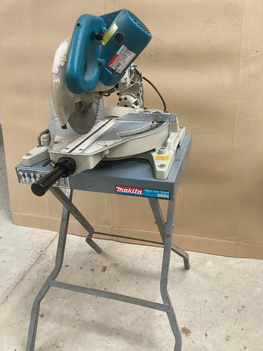 Makita Chop Saw - Wood Working Machines.