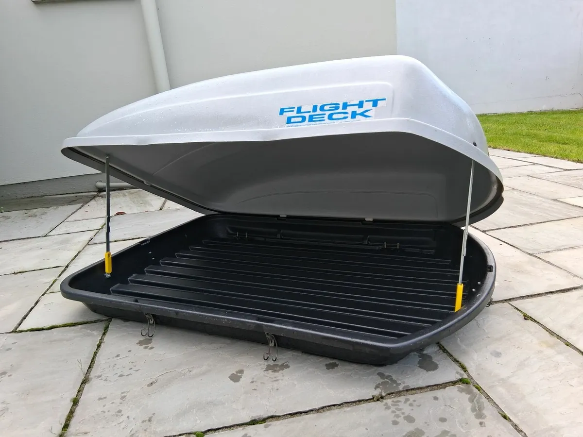 Roofbox - Image 3