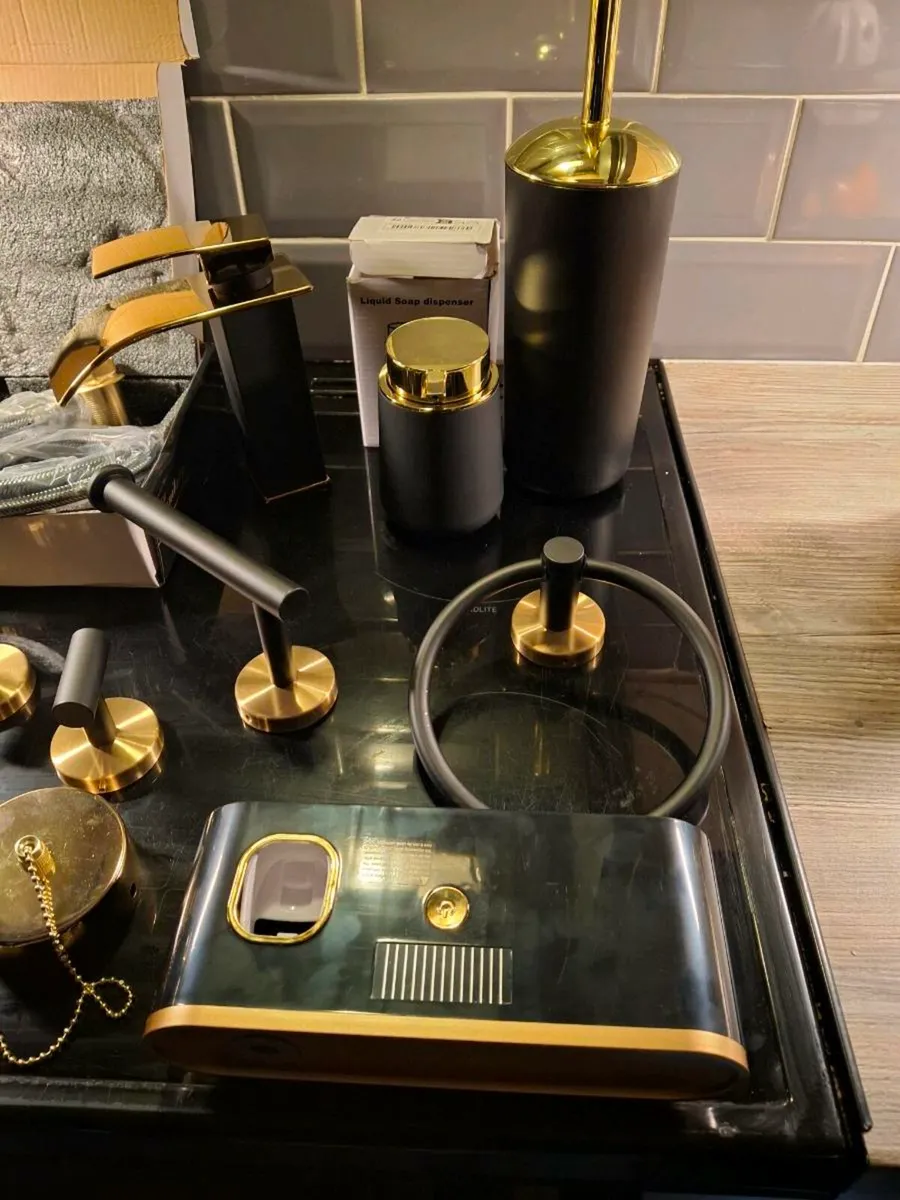 BATHROOM ACCESSORIES - Image 2
