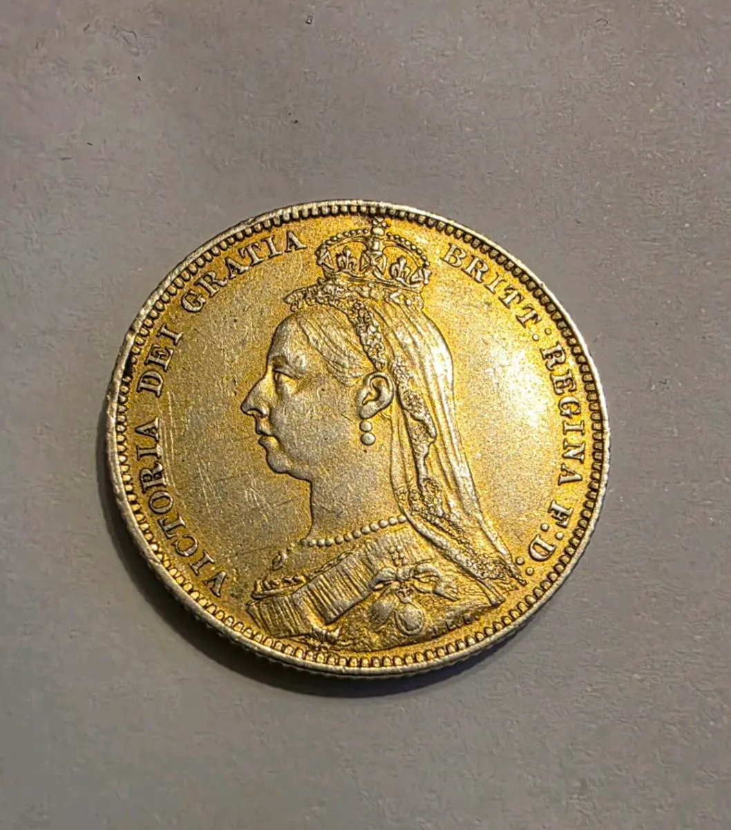 1890 british silver shilling - Image 1