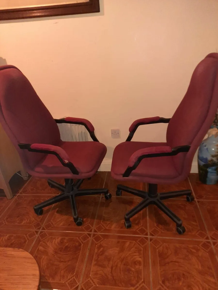 Vintage office chairs - Image 4
