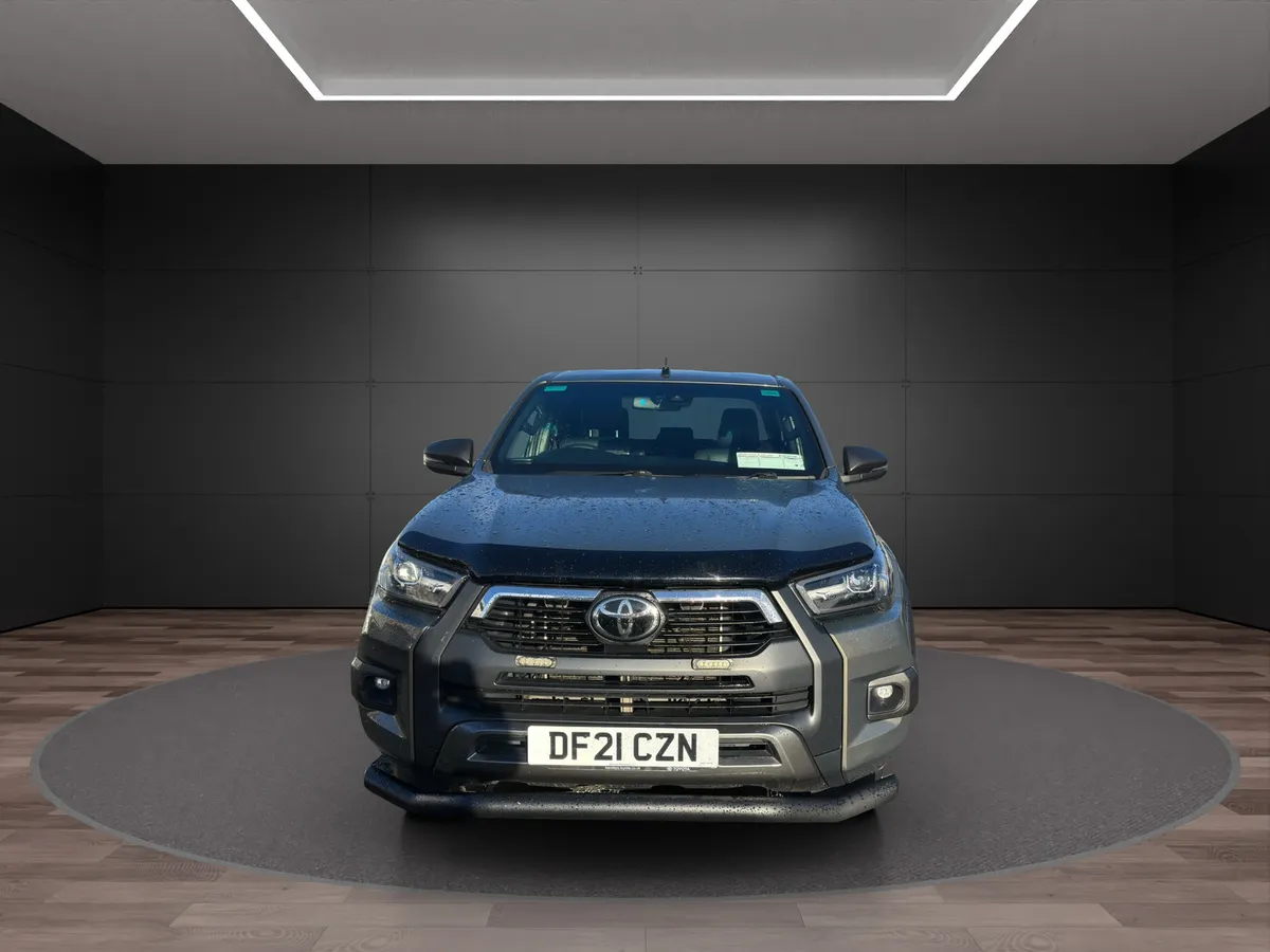 Toyota Hilux Invincible x - Image 1