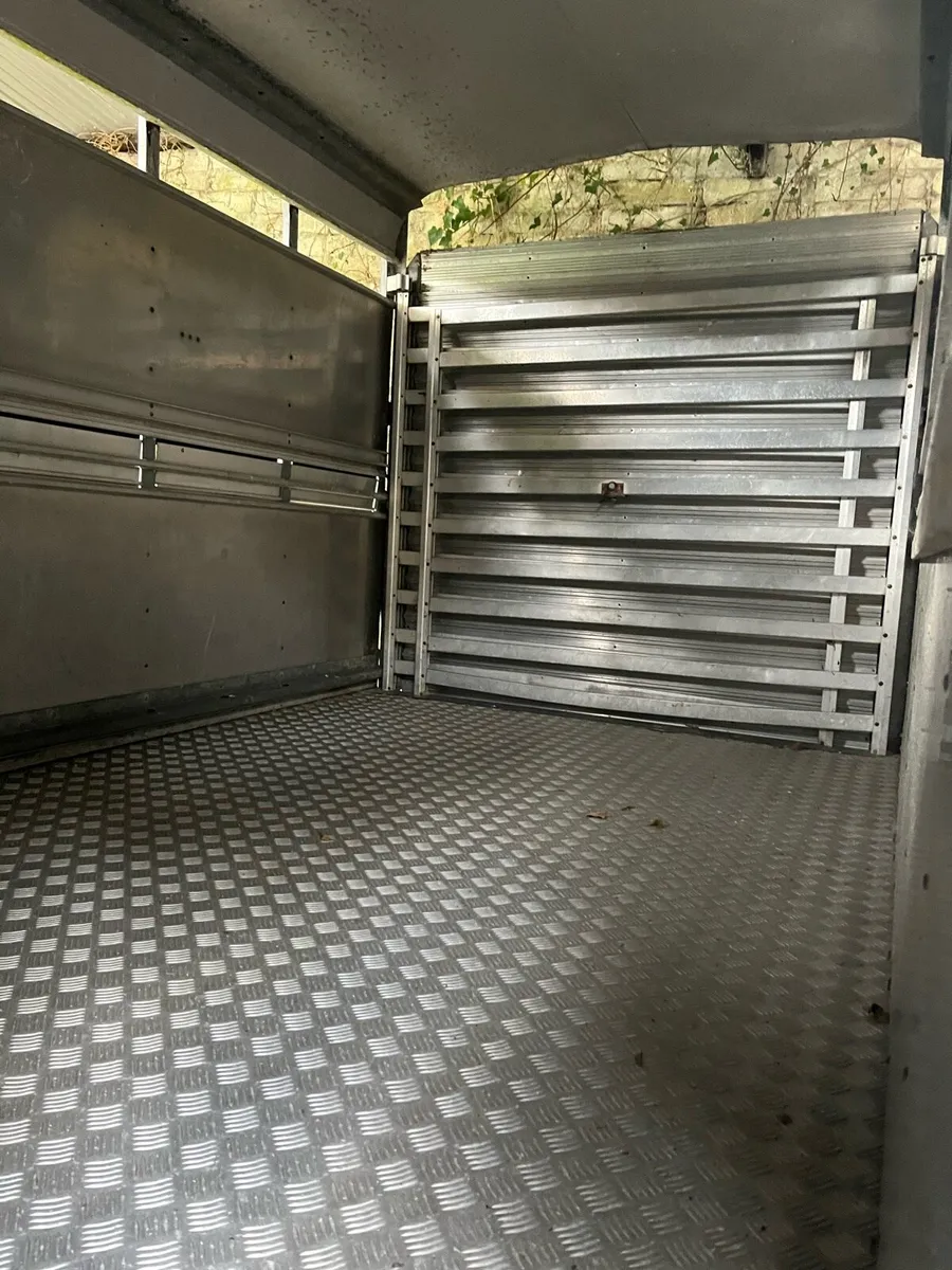Ifor Williams - Image 2