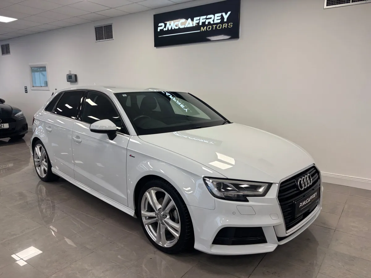 2017 AUDI A3 1.4 TFSI S-LINE BLACK EDITION AUTO - Image 4