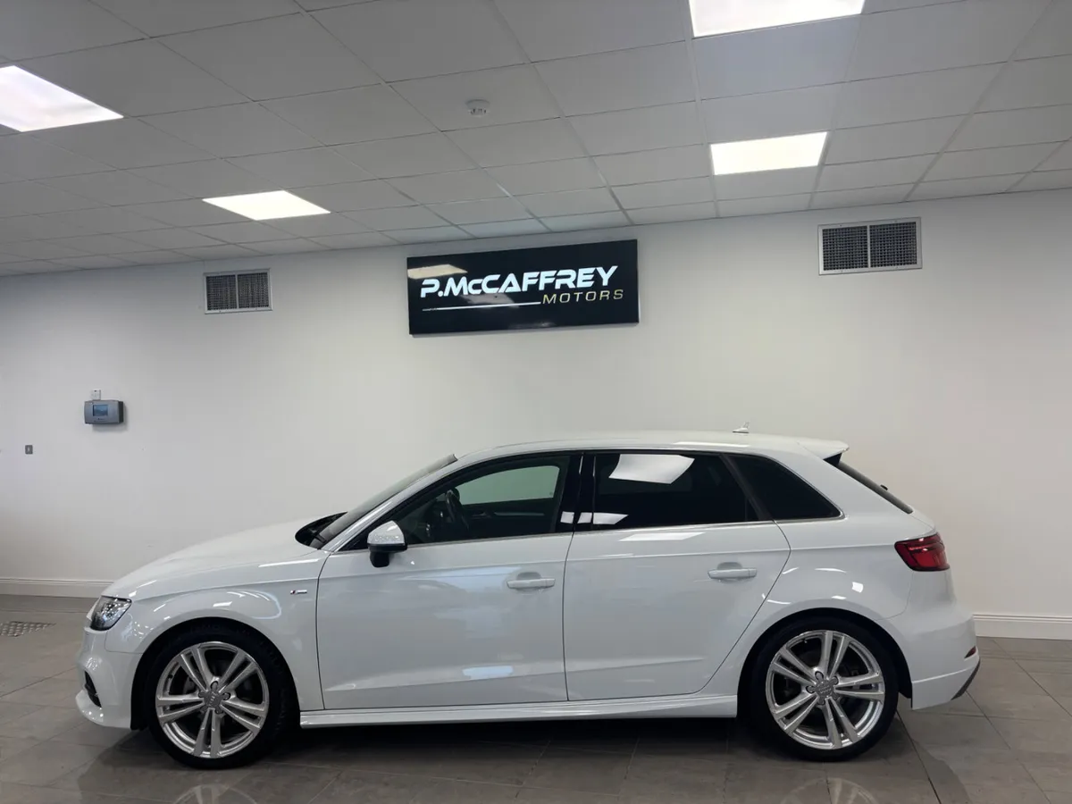 2017 AUDI A3 1.4 TFSI S-LINE BLACK EDITION AUTO - Image 2