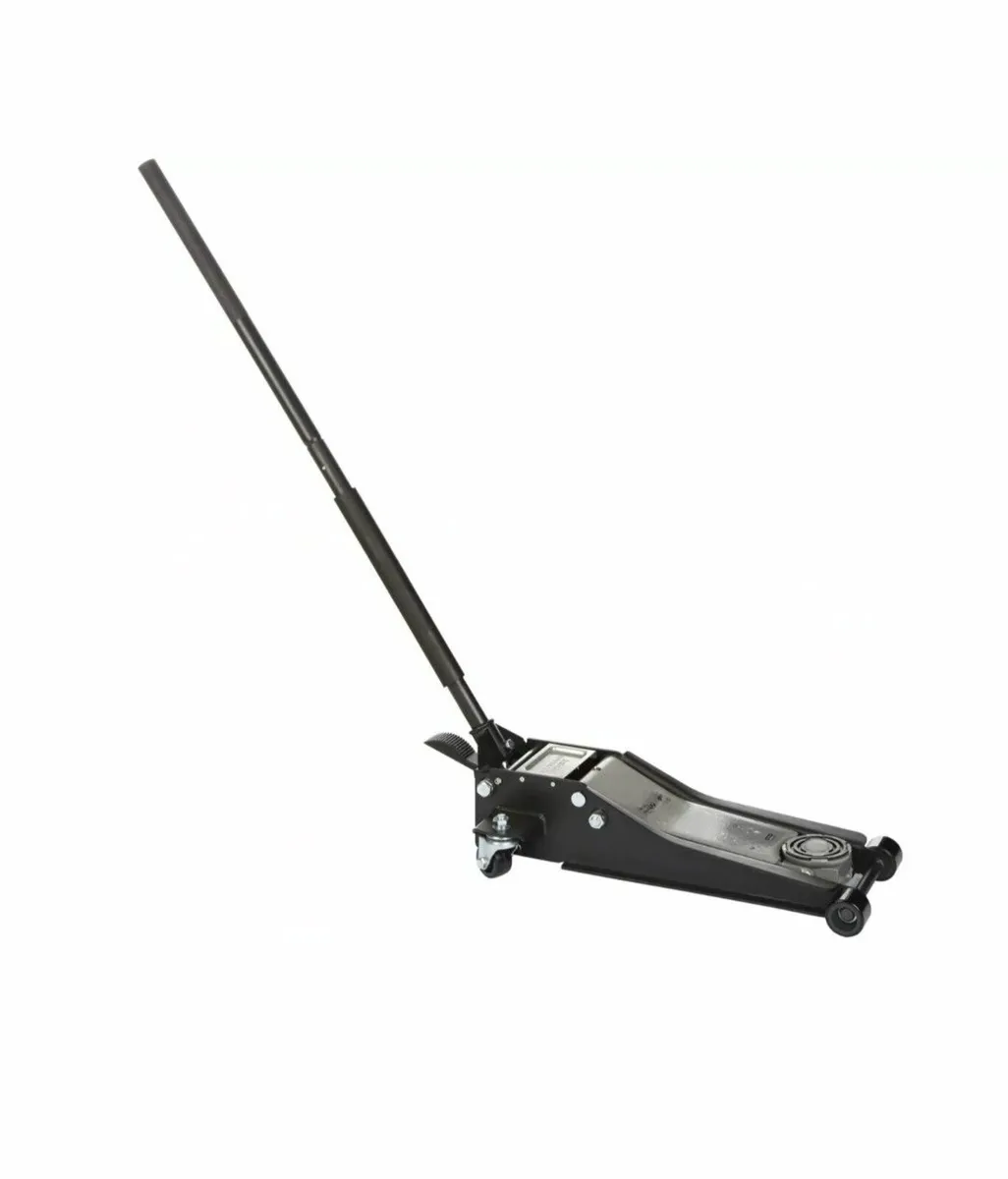 3 Tonne Low Profile Jack and 2 Tonne Car Ramps - Image 2