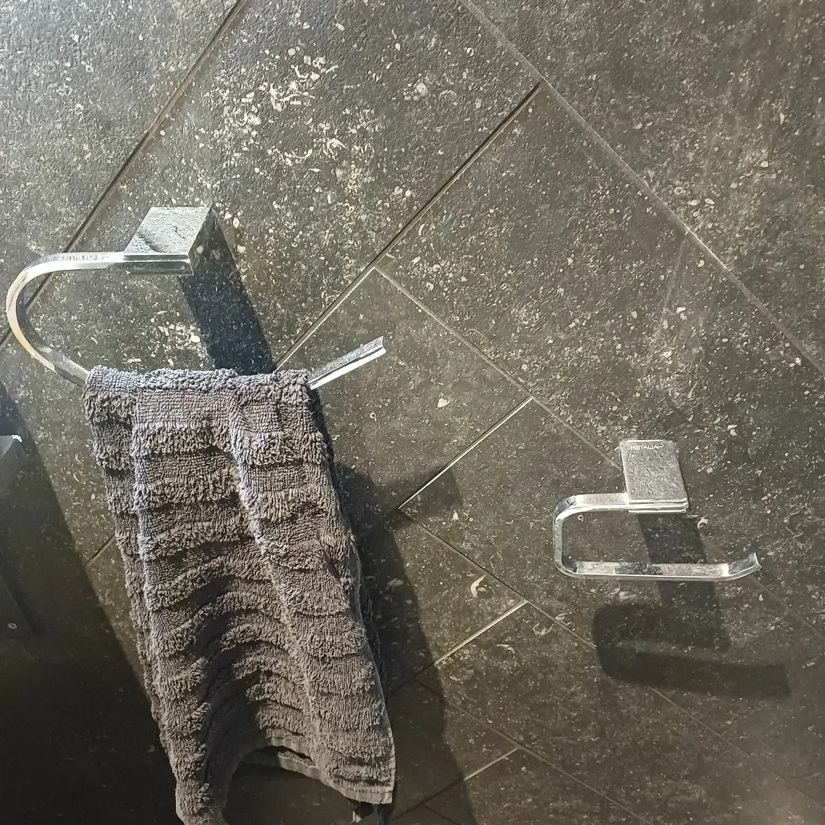 Bathroom accessories