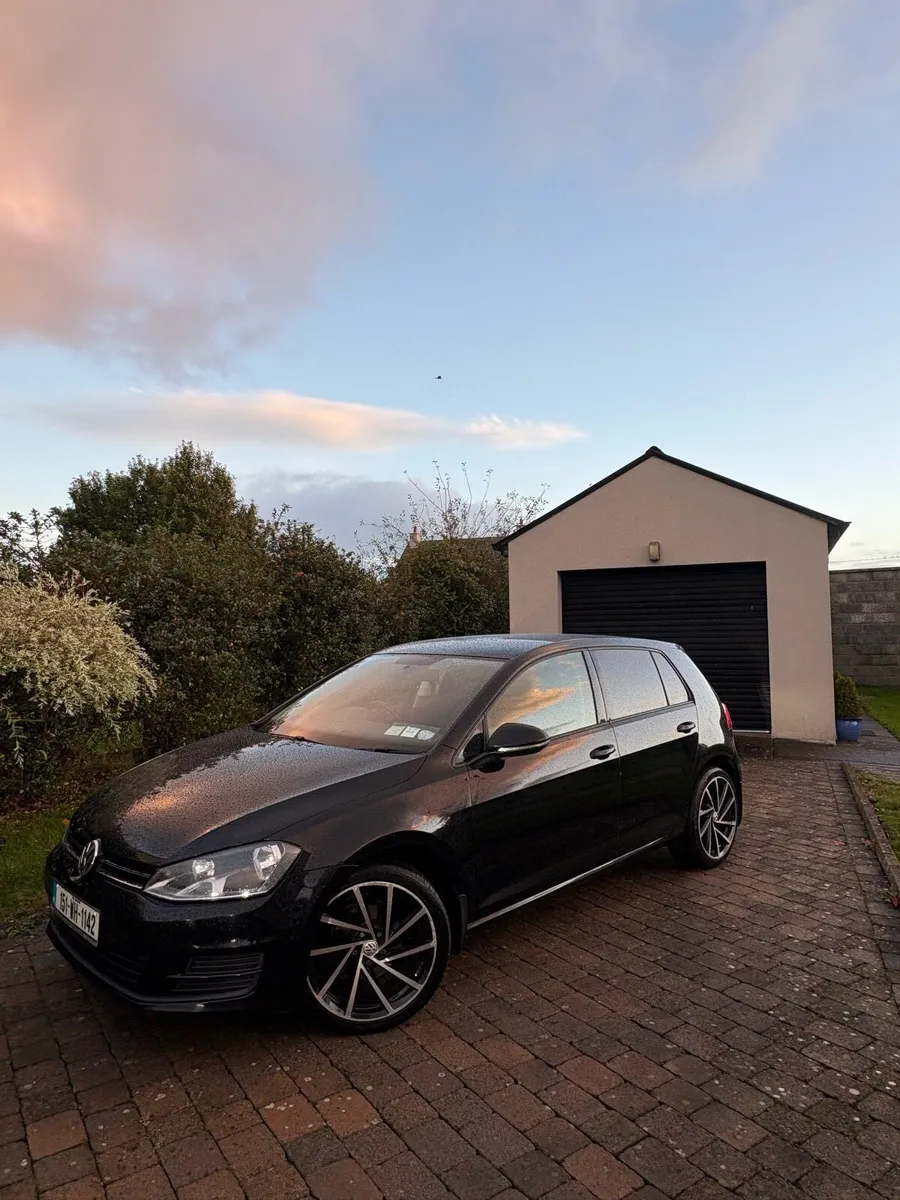 Car - Image 1