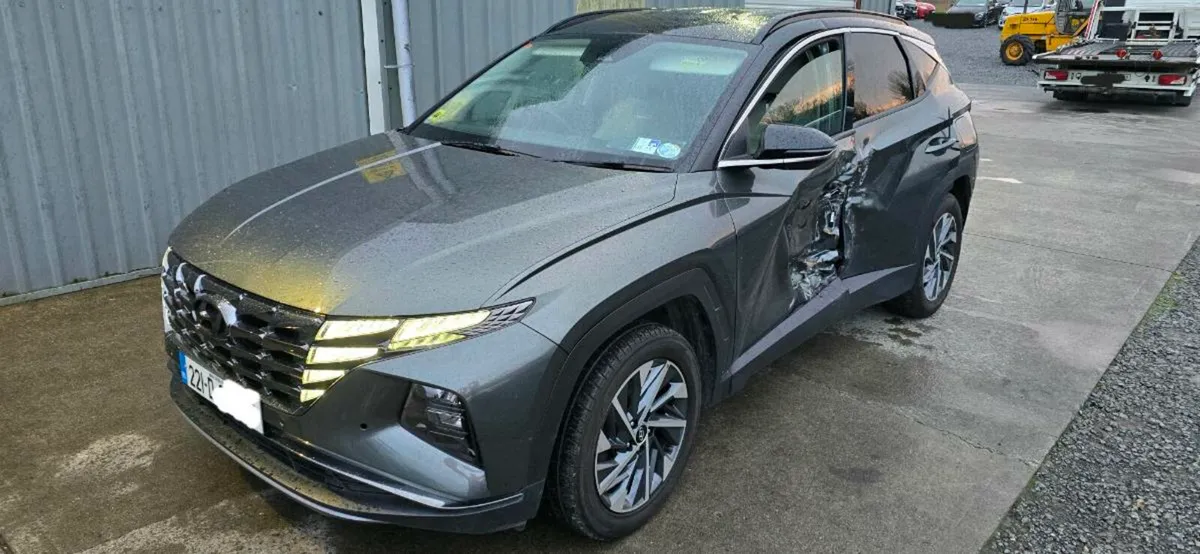 221 HYUNDAI TUCSON DIESEL - Image 1