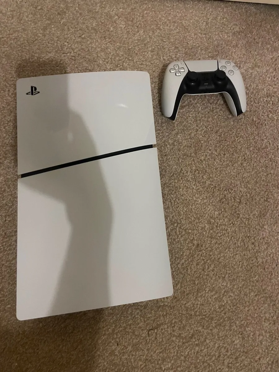 Ps5 digital slim barely ever used - Image 1