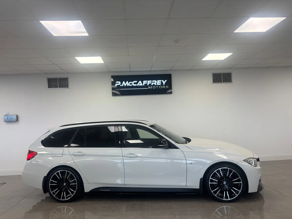2015 BMW 320D M-SPORT F31 AUTO M-PERFORMANCE KIT - Image 4