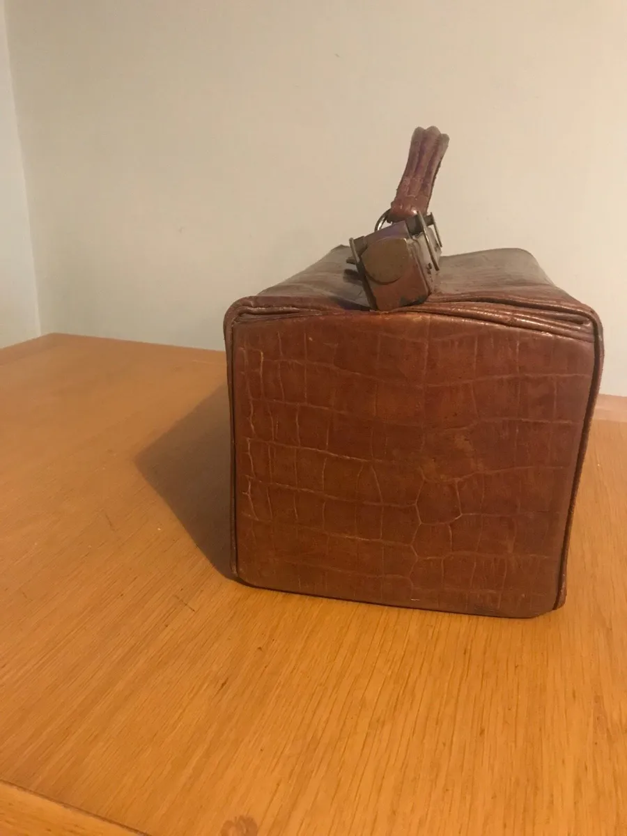 Gladstone Bag - Image 2