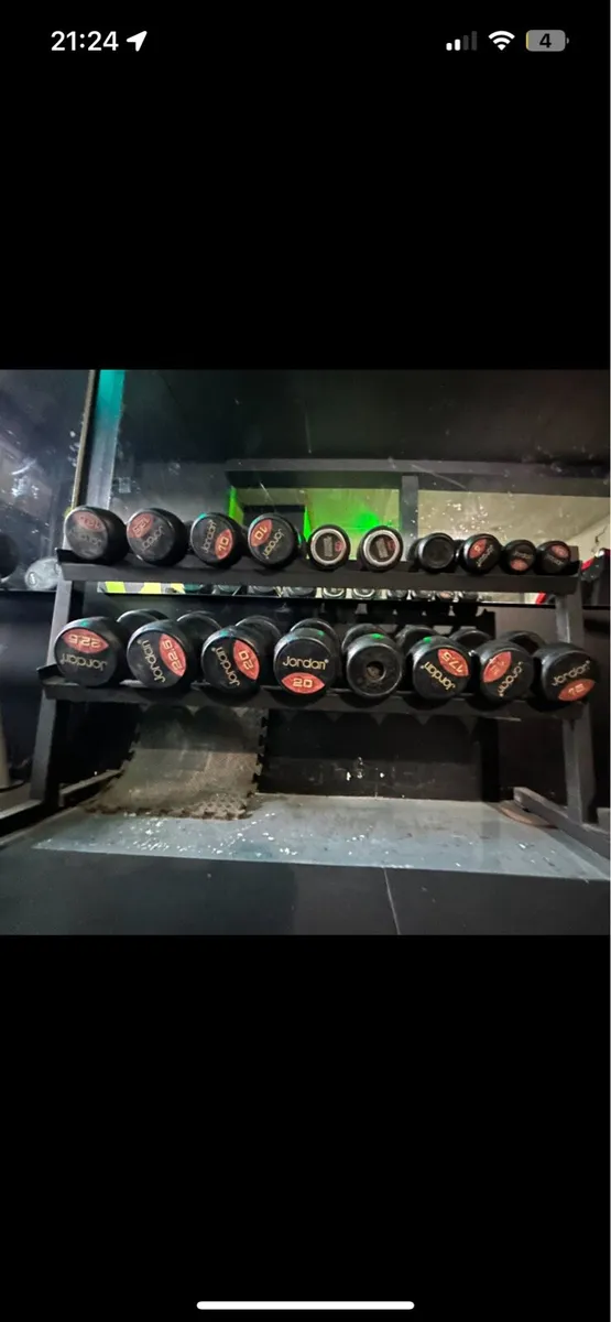 York and jordan dumbbells w racks + Body pump rack - Image 1