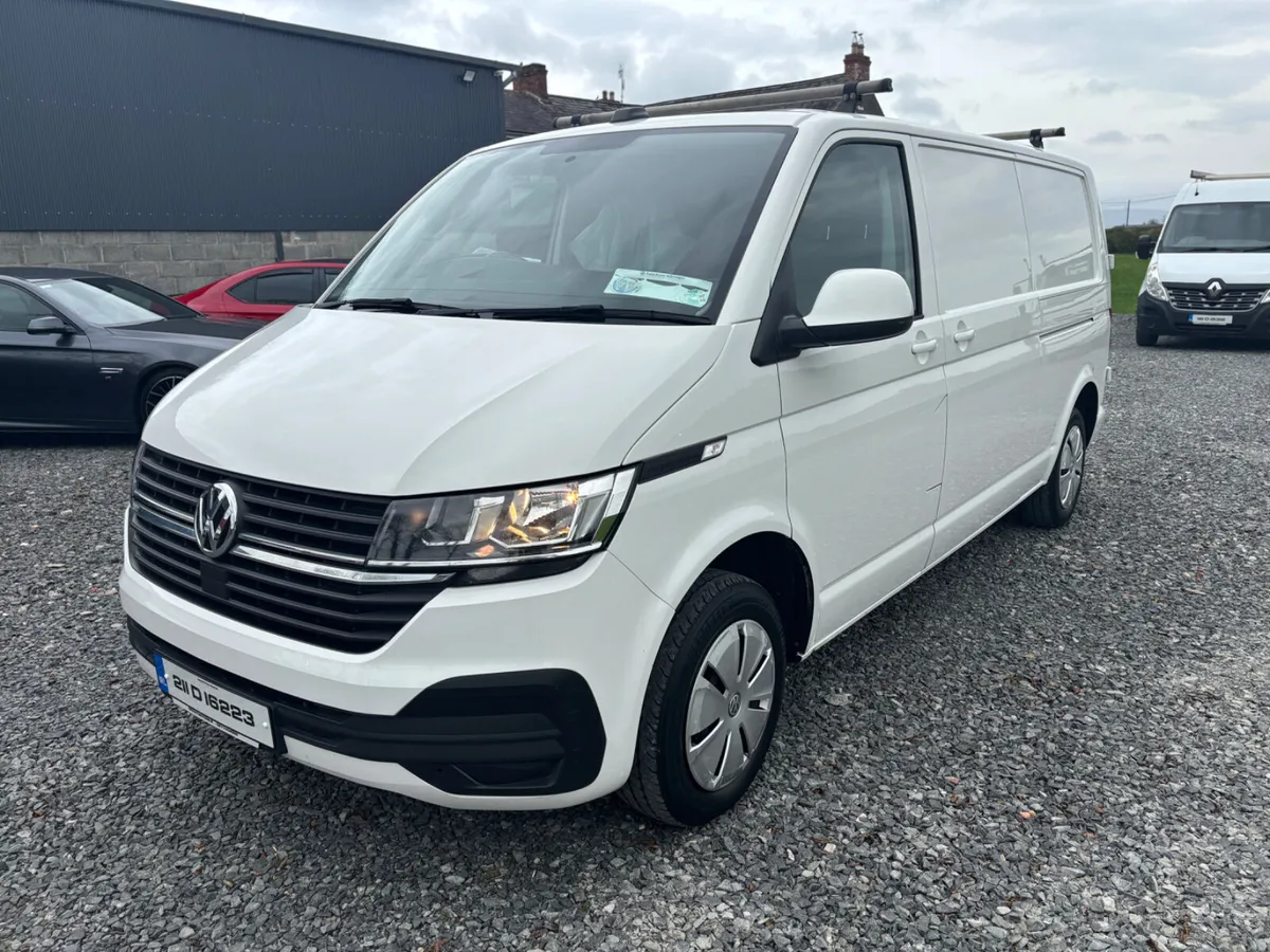 2021 (211) Volkswagen Transporter | LWB | FSH - Image 4
