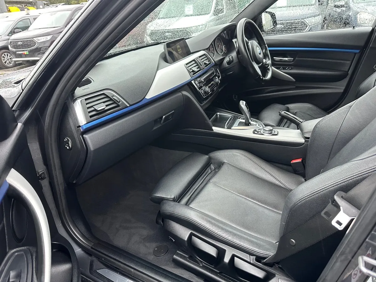 BMW 3-Series 2016 - Image 4