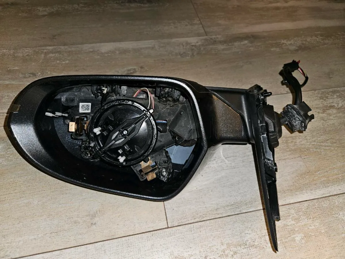 Audi A6 12-18 Drivers Powerfolding Door Mirror - Image 4