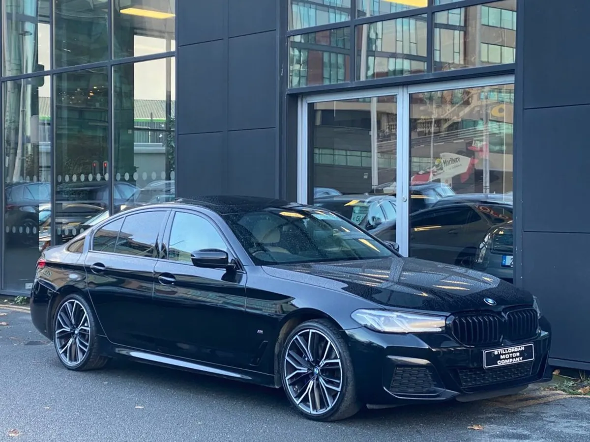 BMW 5-Series 520d M-Sport Pro Auto (MHEV) - Image 3