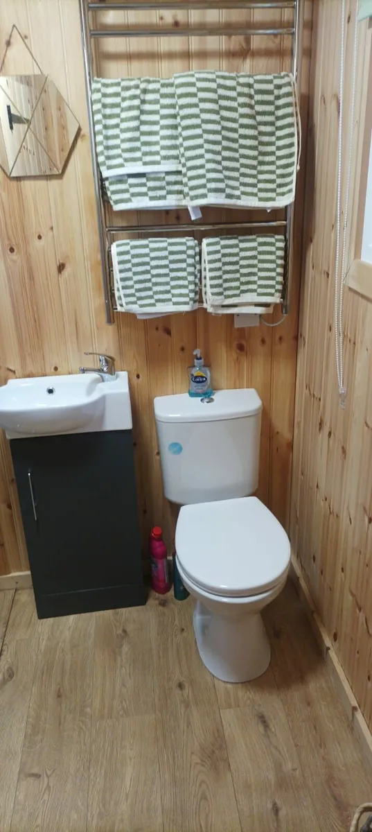Shepherds hut - Image 4