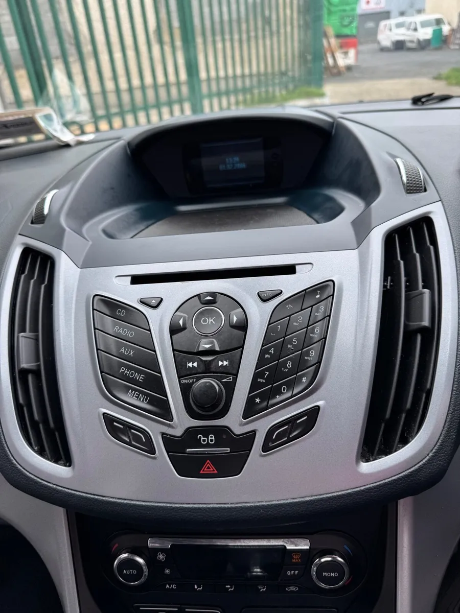 Ford Grand C-Max 2011 - Image 4