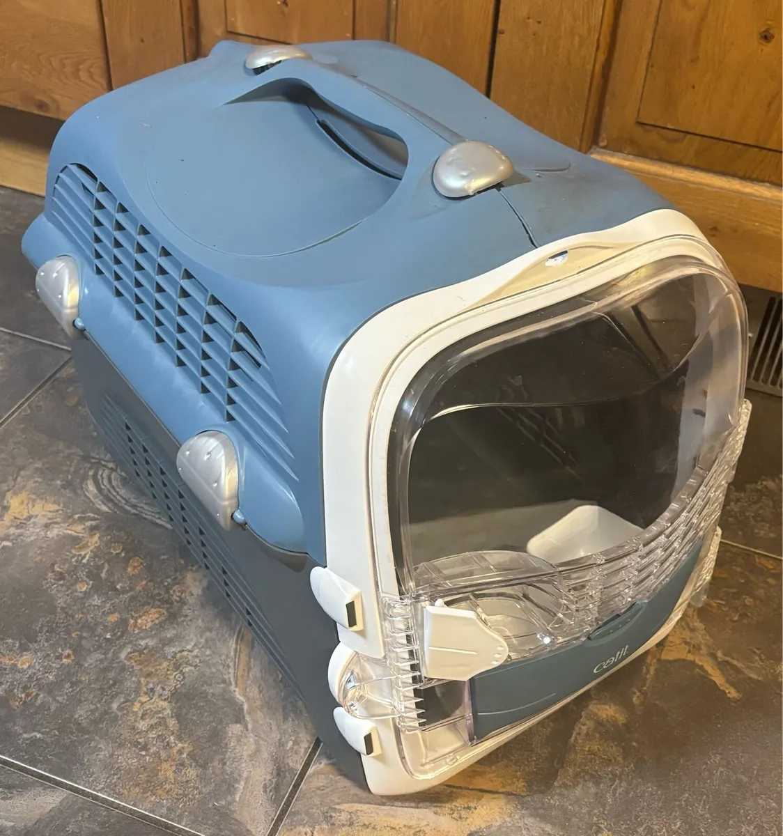 Cat carrier/crate - Image 2