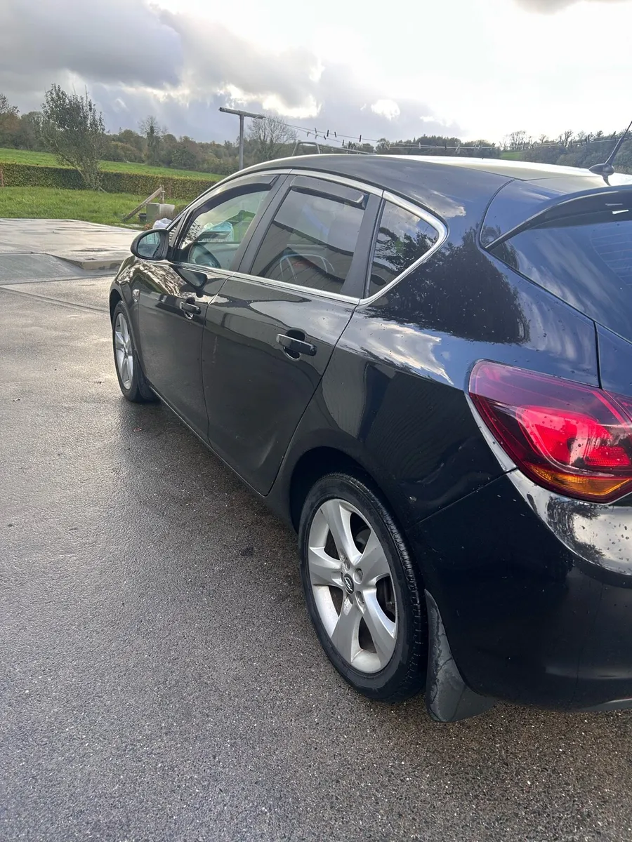 Opel Astra - Image 3