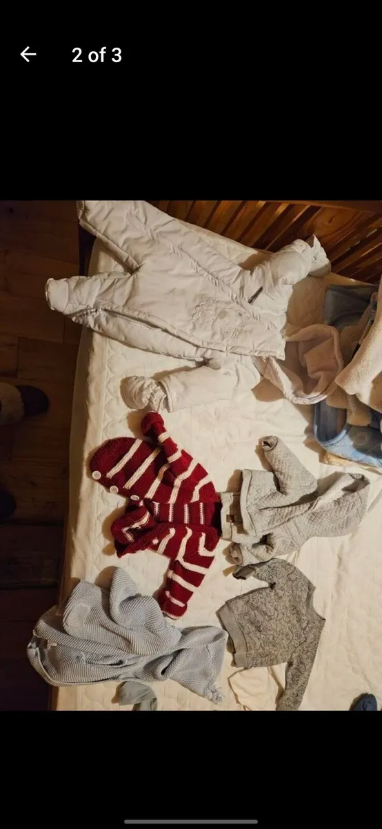 Baby boy Size: 3 to 6 Months

Clothes - Image 2