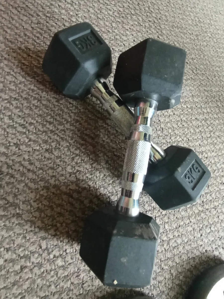 Hexagon 3kg dumbbells