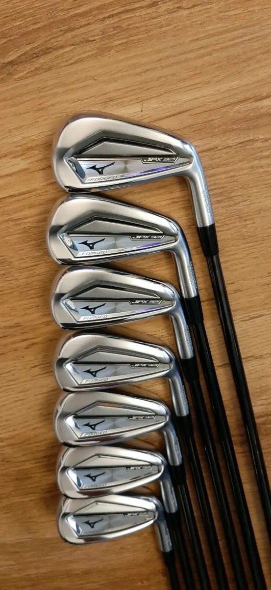 Mizuno JPX 921 Forged Irons (4 to PW) Like NEW - Image 1