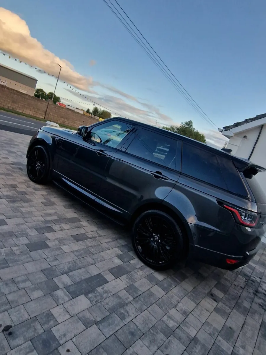 22 Rover Range Sport 3L HSE - Image 2
