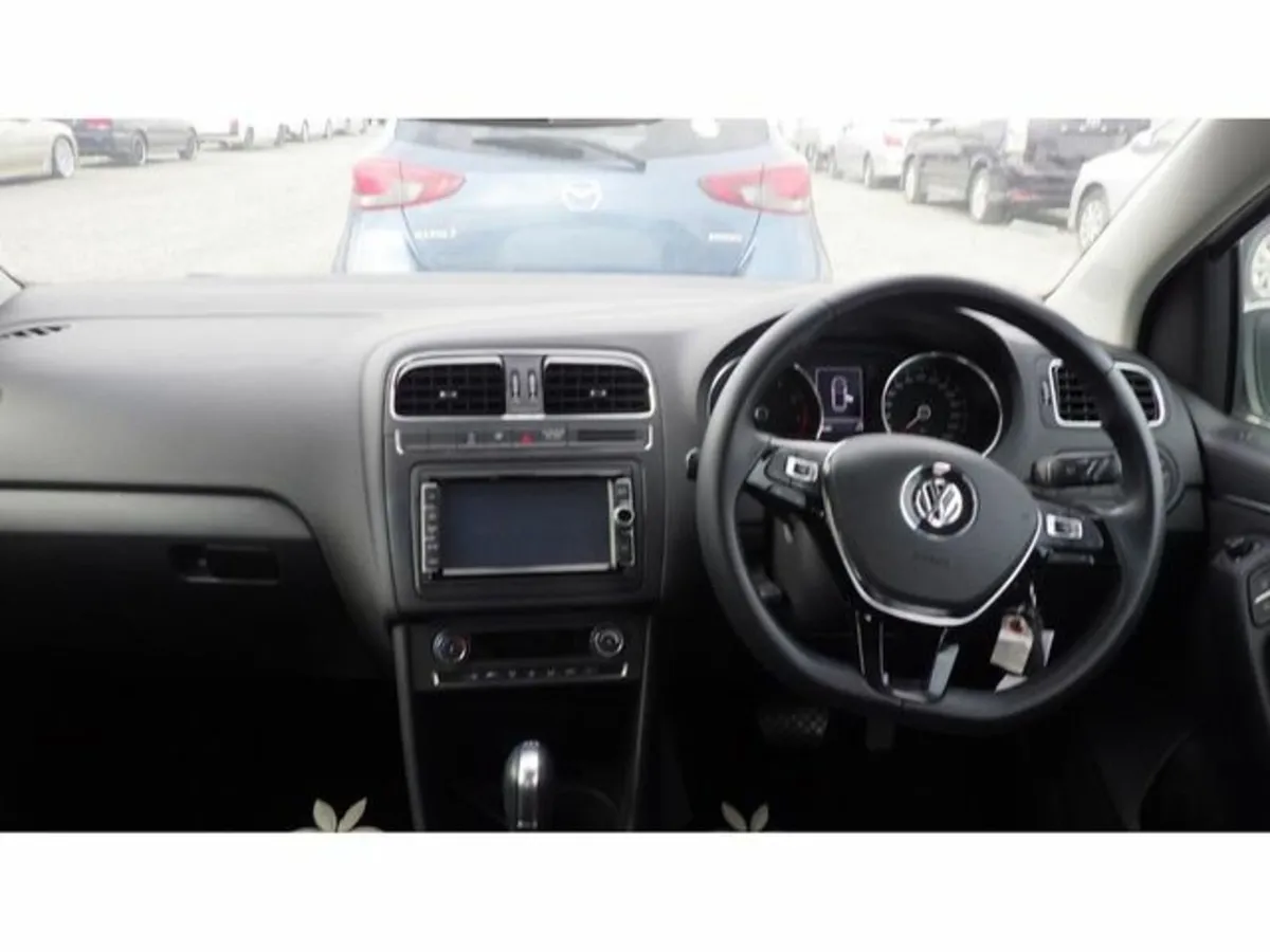 Volkswagen Polo 1.2 TSI Comfortline Upgrade Packag - Image 2
