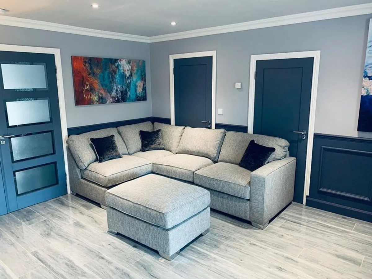 light grey corner sofa - Image 2
