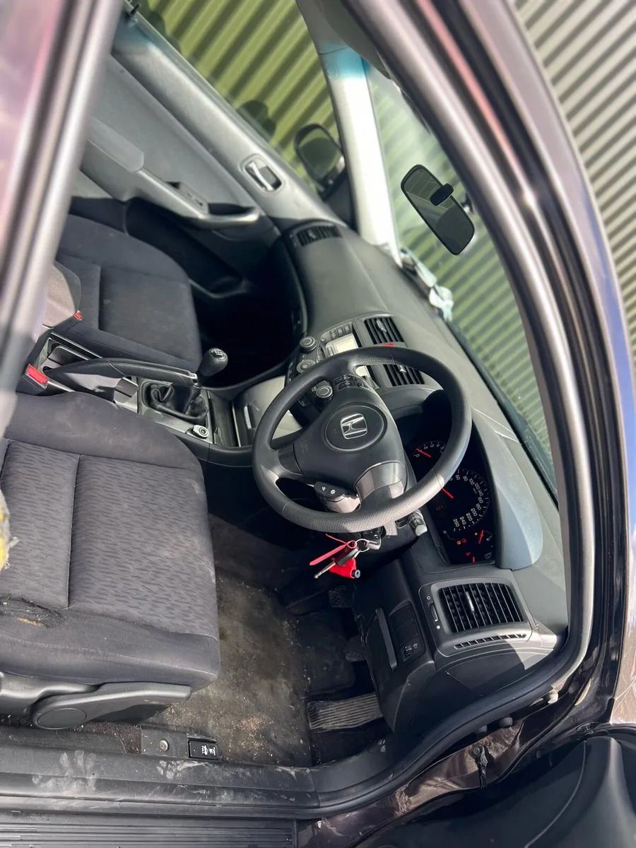 Honda accord - Image 4