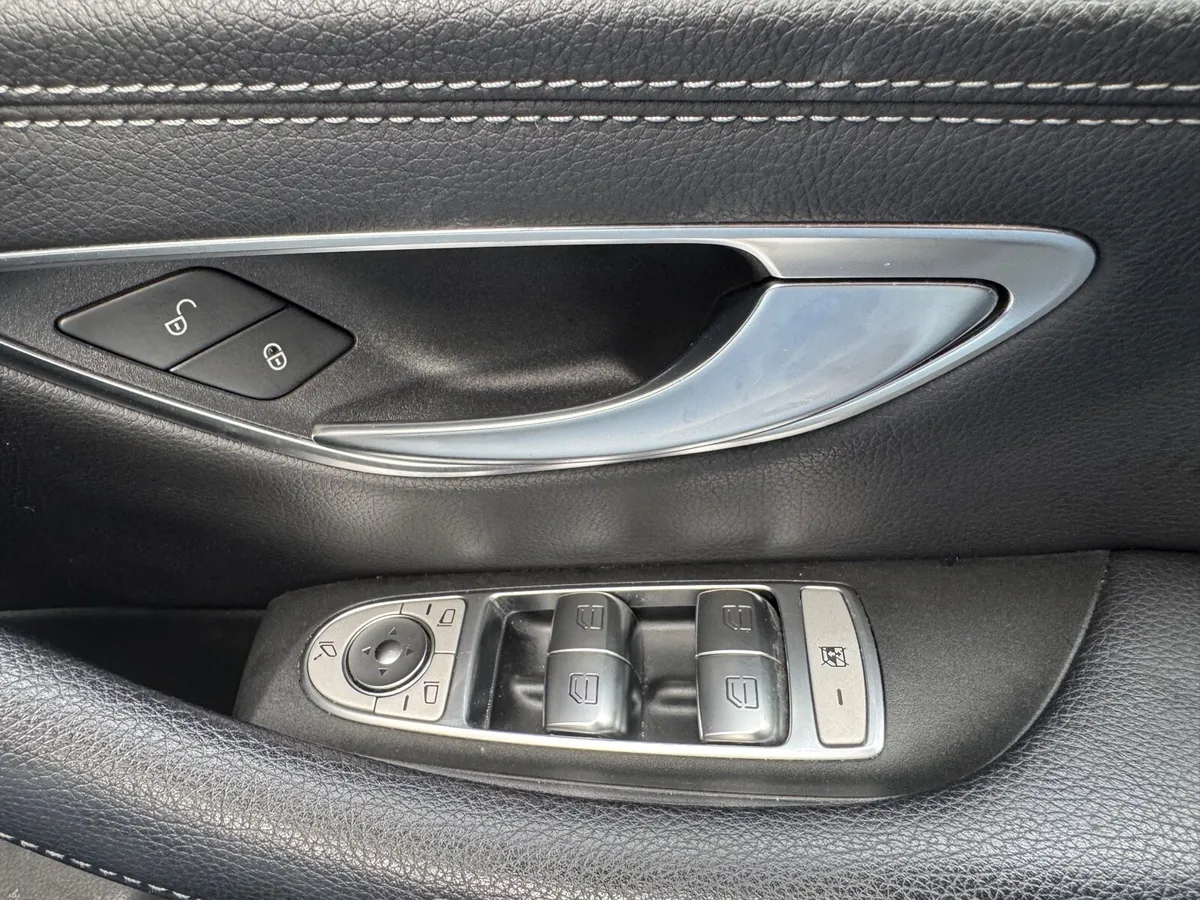 2016 Mercedes Benz E220D AMG - Image 4