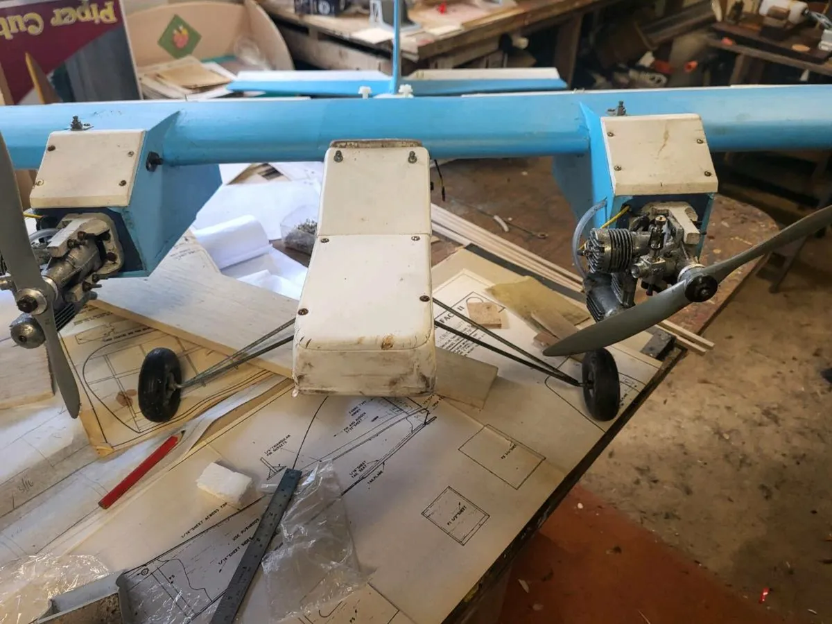 Model Airplane Radio Control - Image 2