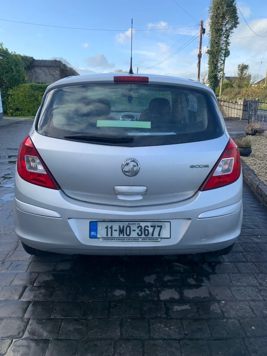 Vauxhall Corsa 2011 - Image 2