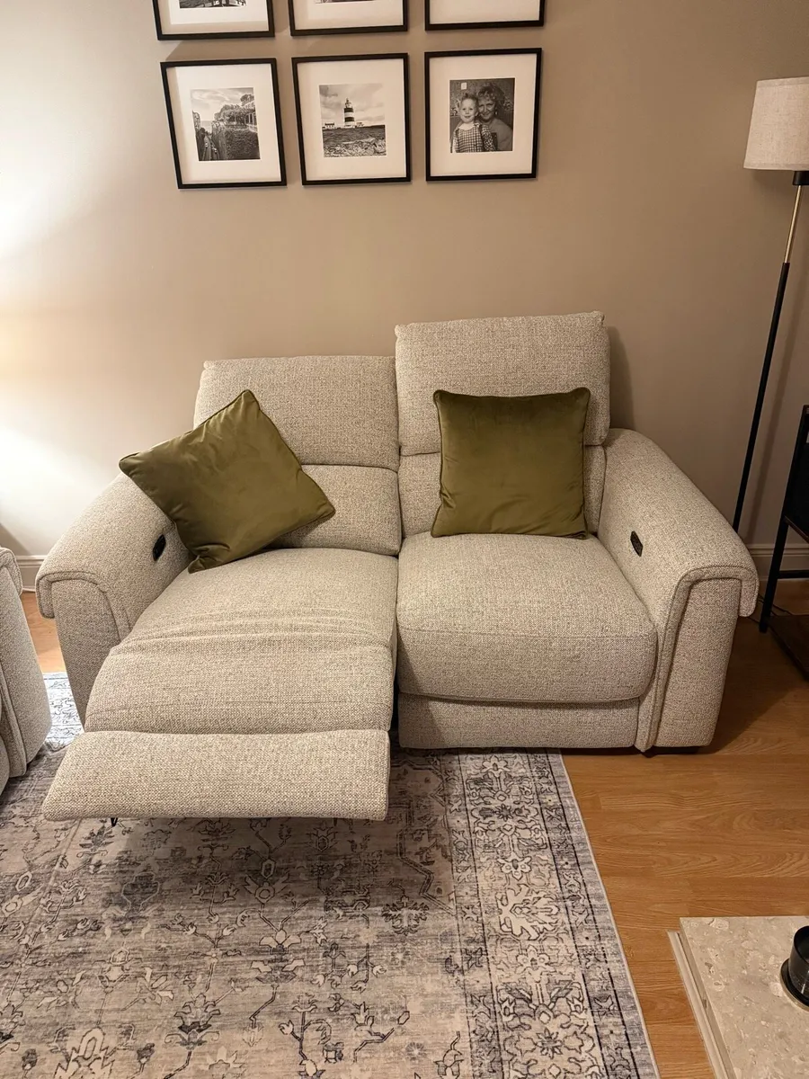 Sofas and 55 inch TV - Image 4