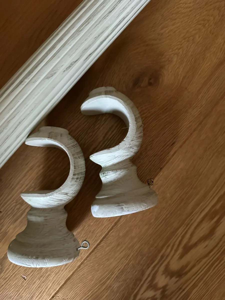 Curtain rail - Image 3