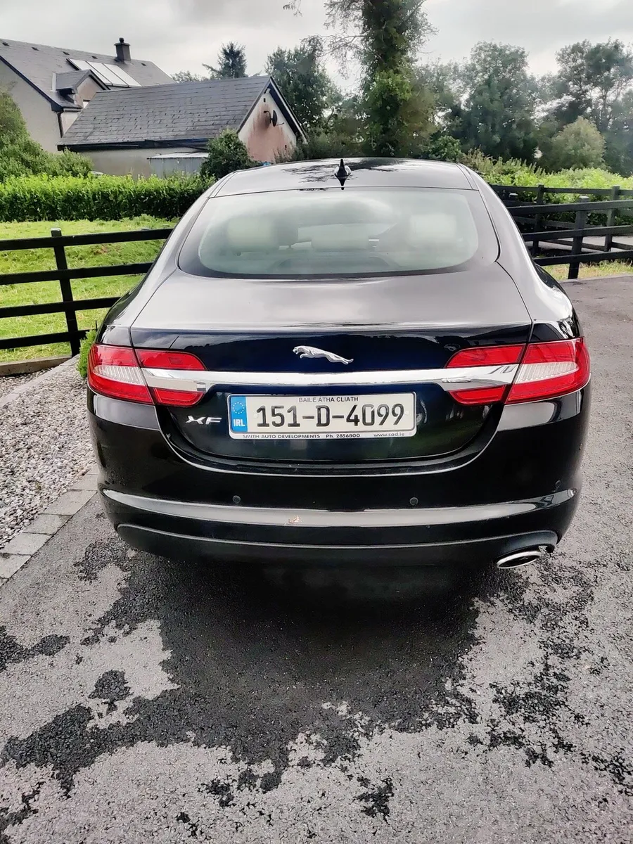 2015 Jaguar xf 2.2 - Image 1