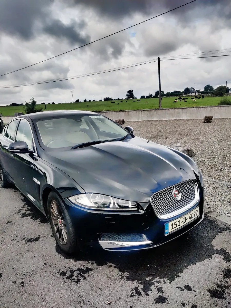 2015 Jaguar xf 2.2 - Image 3