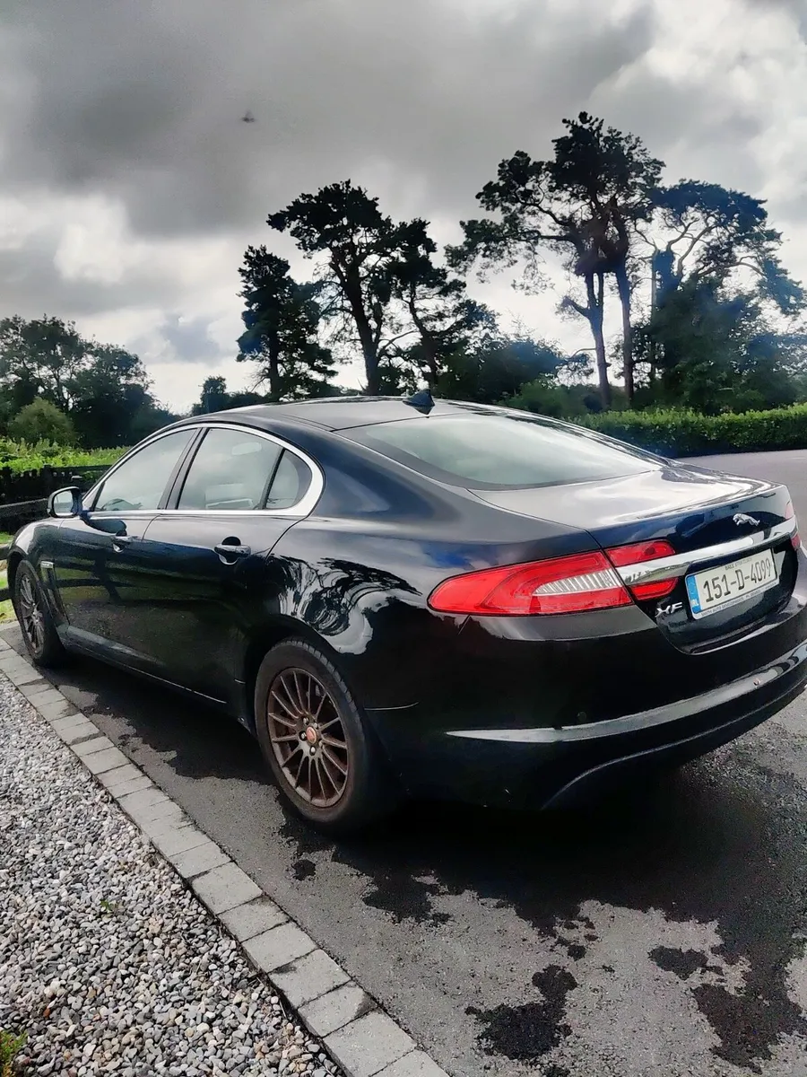 2015 Jaguar xf 2.2 - Image 4