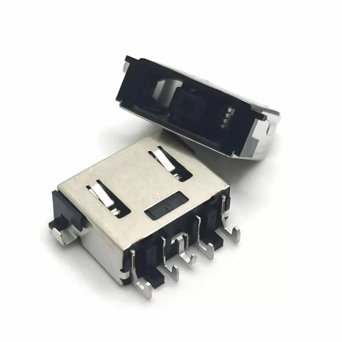 Lenovo Legion Y540-15IRH CHARGING PORT - Image 1